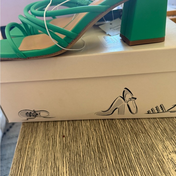 A New Day Women's Vibrant Green Strappy Heels - Picture 3 of 6